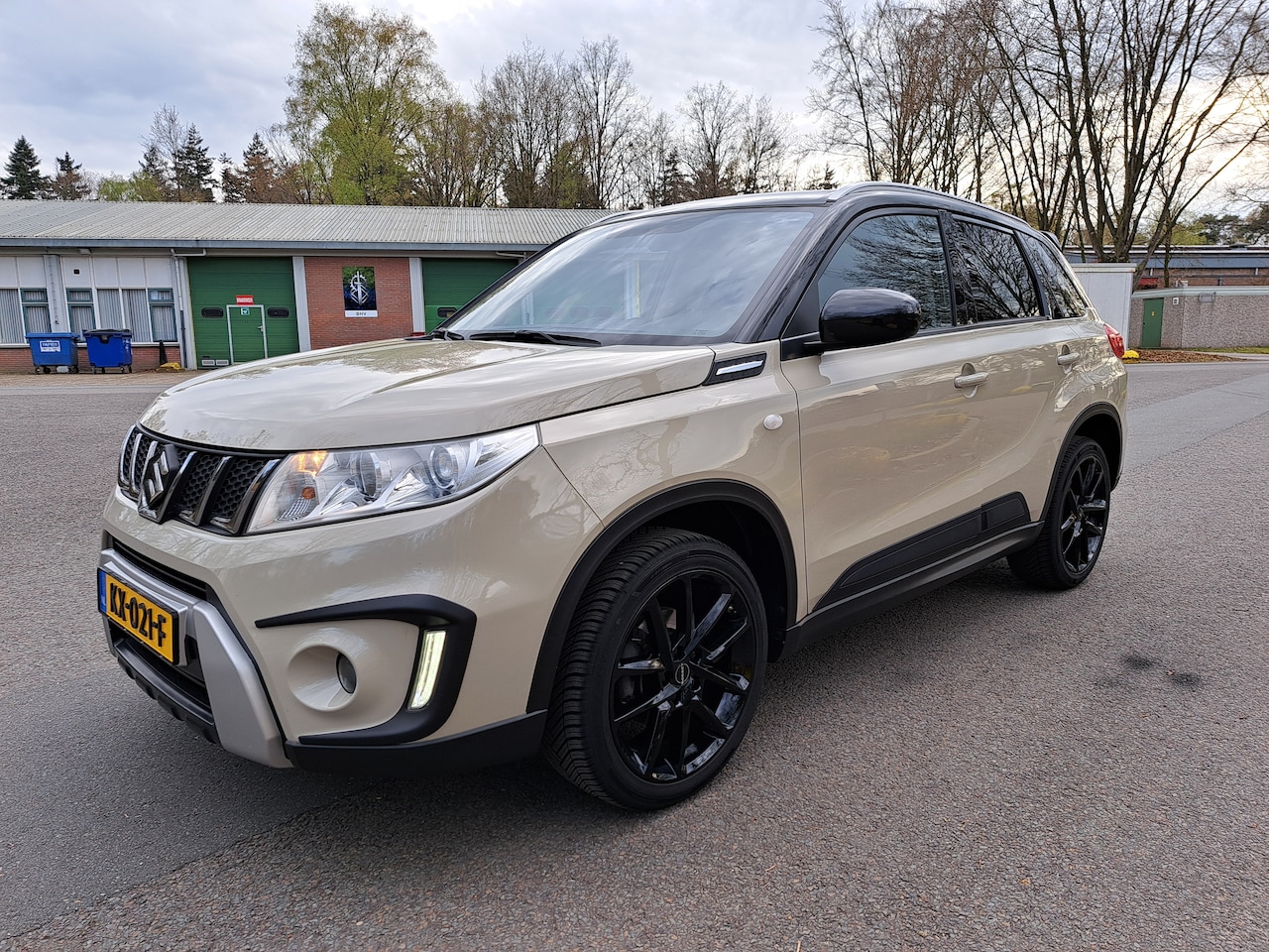 Suzuki Vitara - 1.6 Limited Edition Style uitvoering met nieuwe 18 inch velgen - AutoWereld.nl