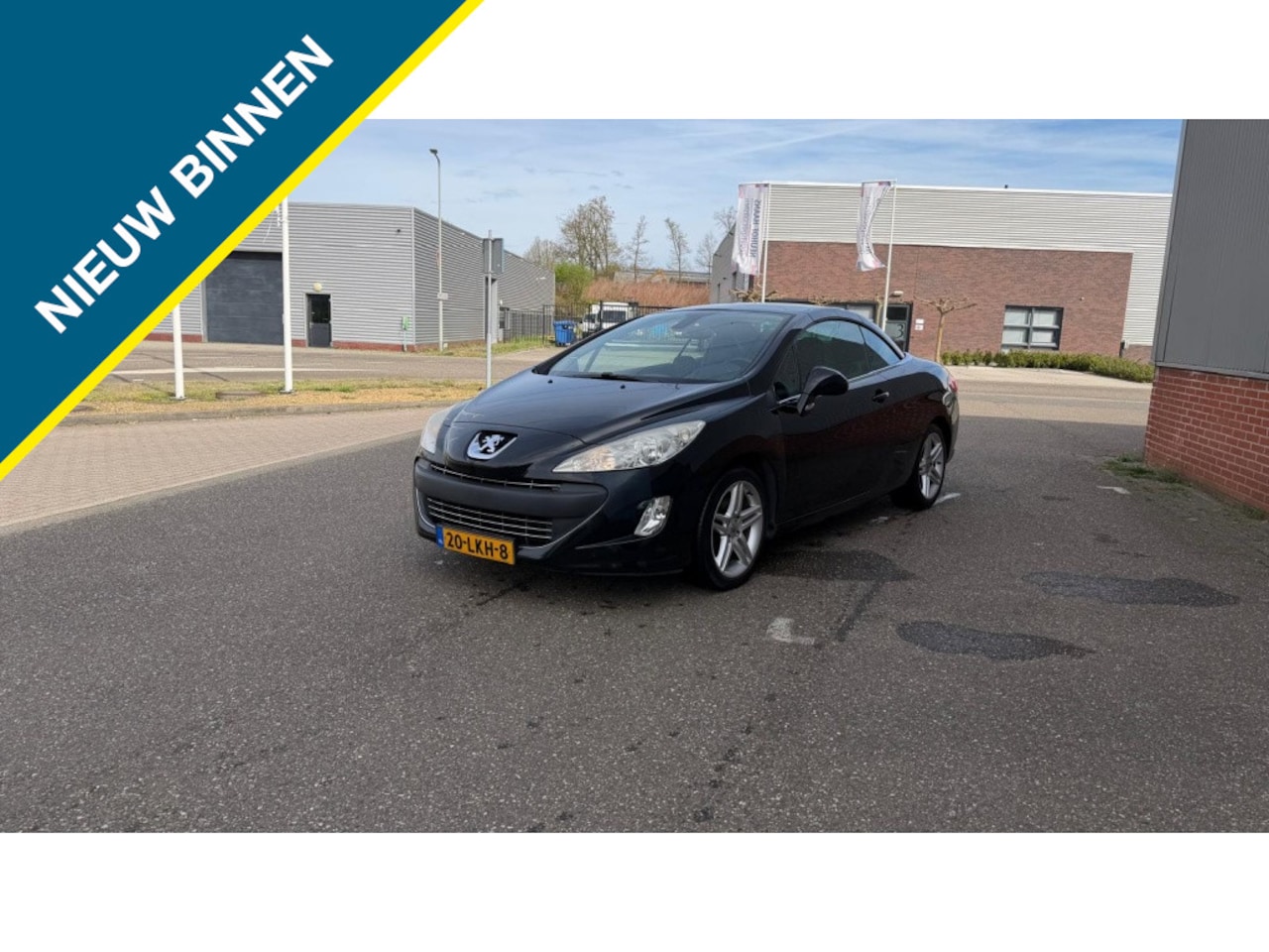 Peugeot 308 CC - 1.6 THP Noir & Blanc - AutoWereld.nl