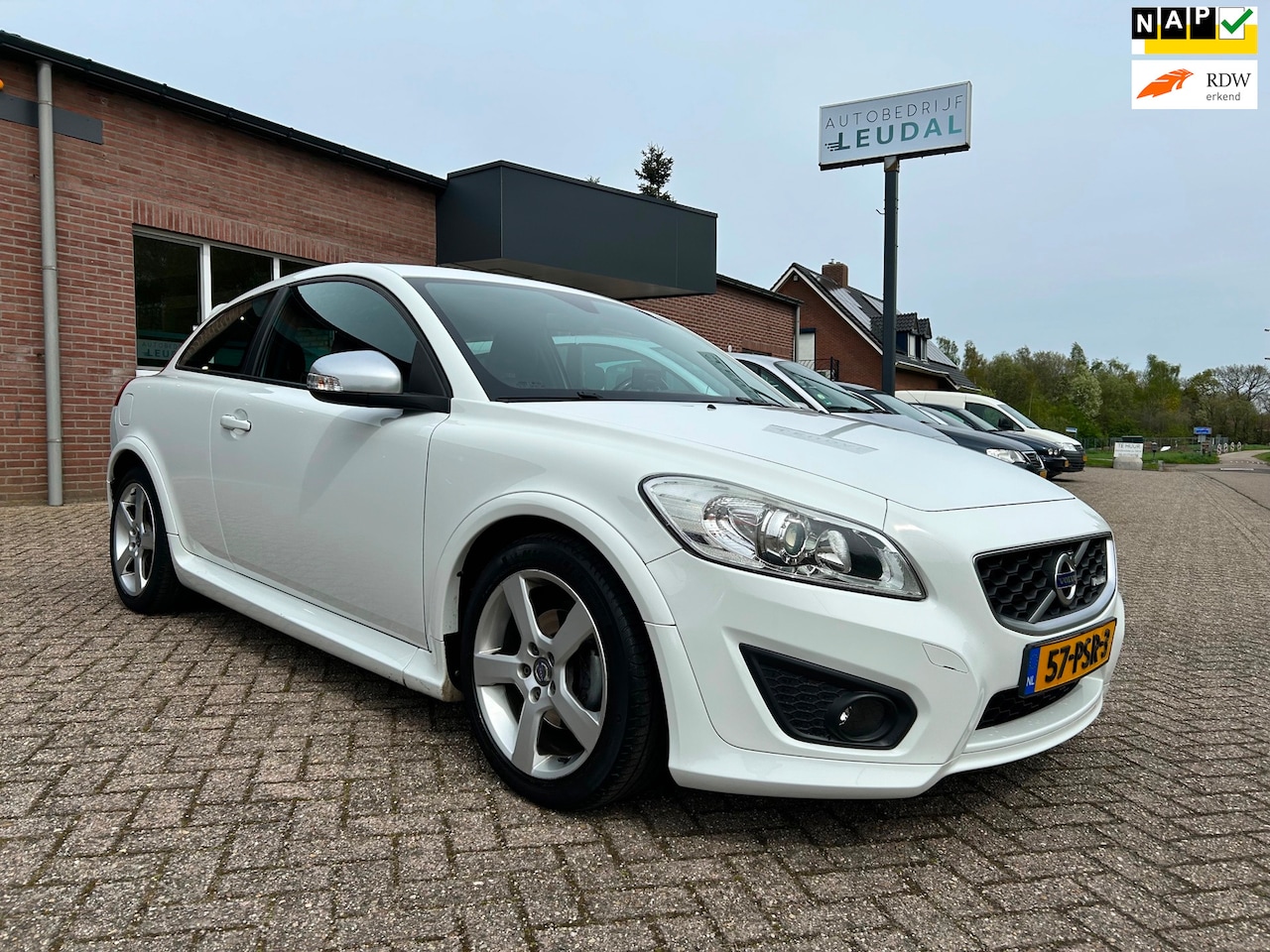 Volvo C30 - 1.6 D2 R-Edition // Nieuwe APK !! // 226.000 km - AutoWereld.nl