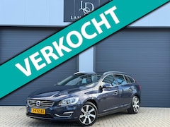 Volvo V60 - 2.4 D6 AWD Plug-In Hybrid / DEALER ONDERHOUDEN /