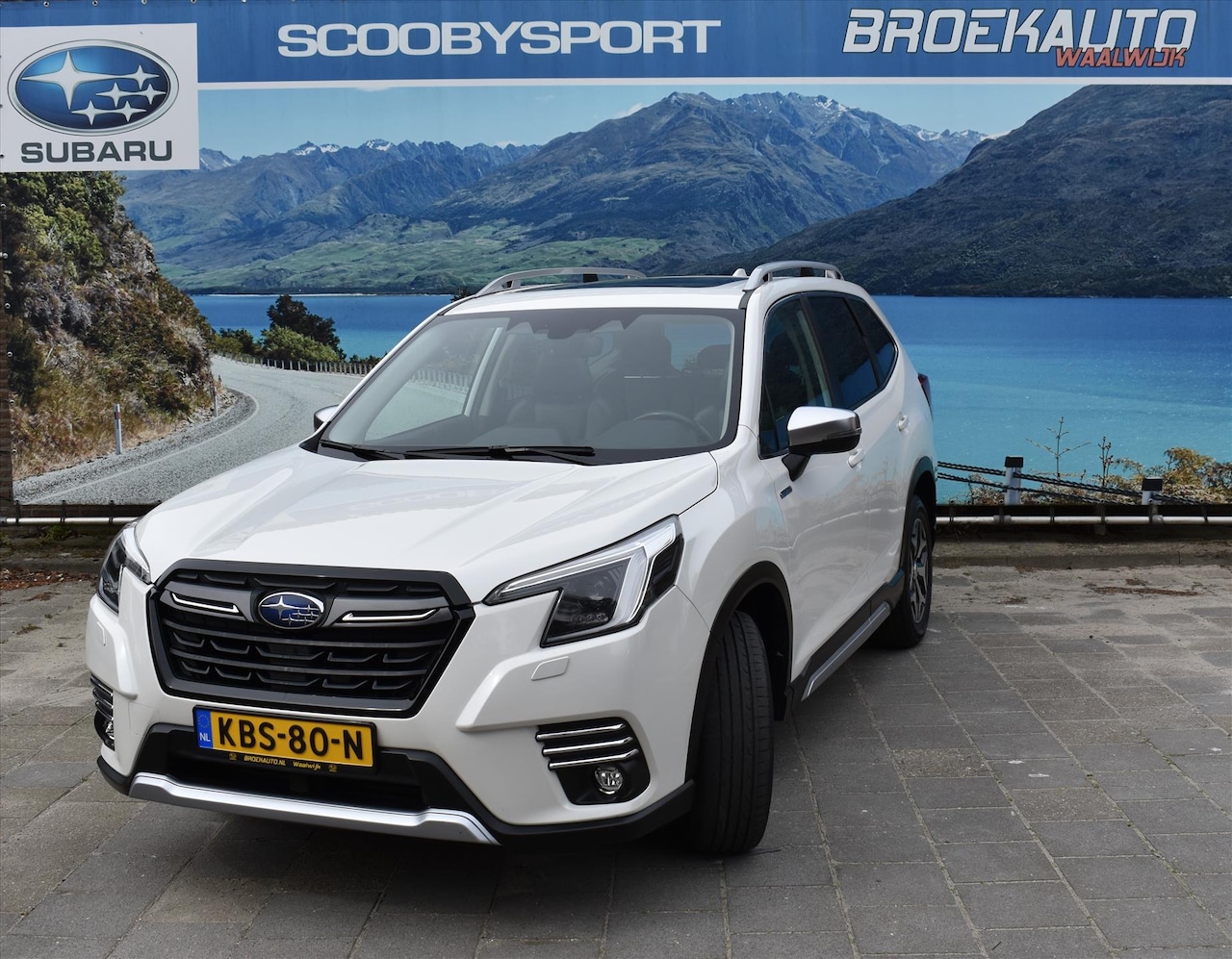 Subaru Forester - 2.0i e-BOXER 150pk CVT Premium - AutoWereld.nl