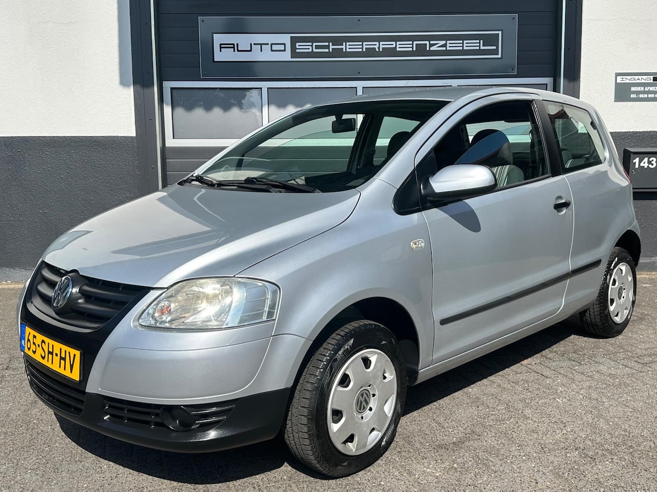 Volkswagen Fox - 1.4 16V 75pk Trendline I 139.132 km!! I ZUINIG I BETROUWBAAR - AutoWereld.nl