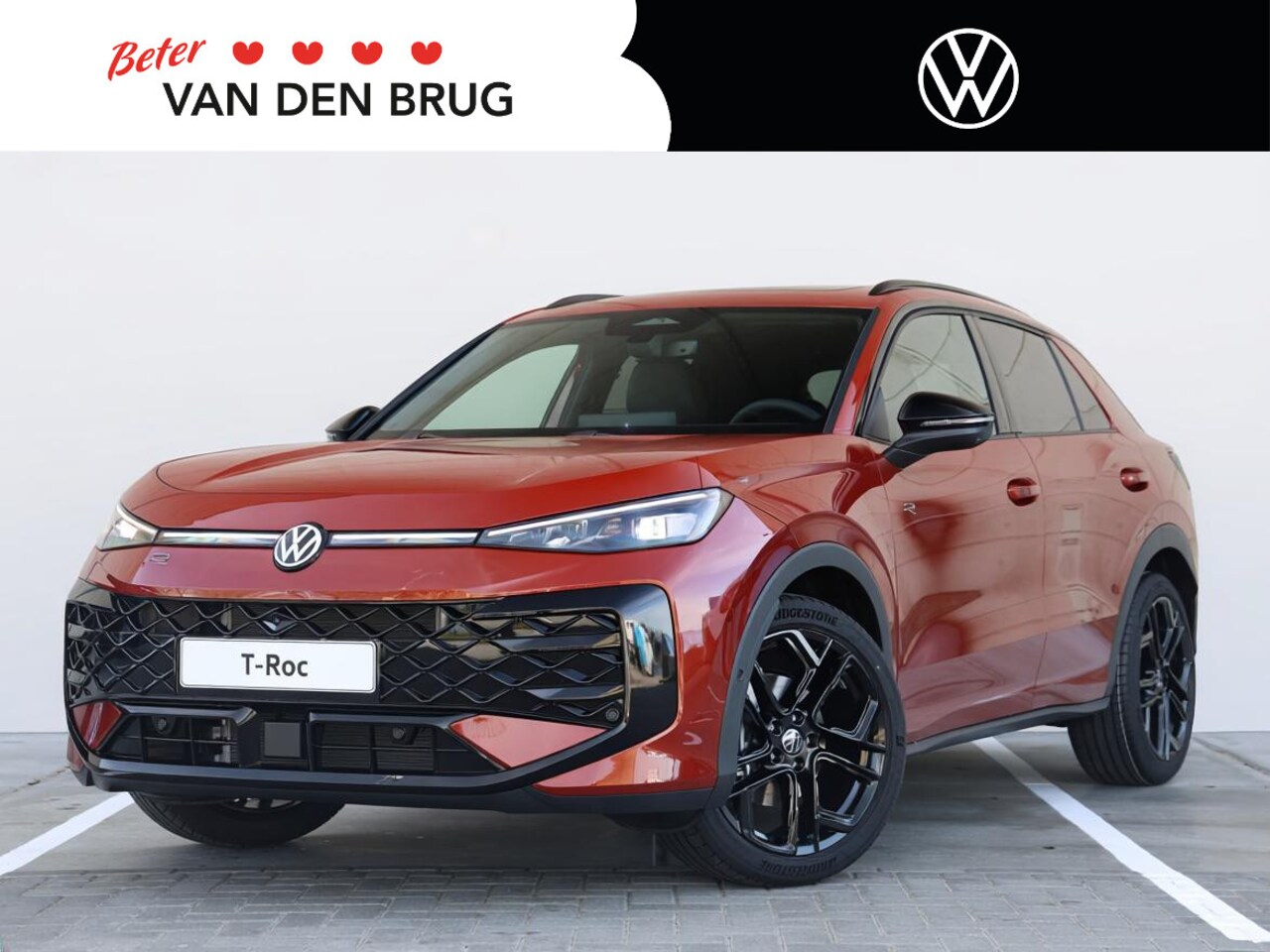 Volkswagen T-Roc - R-Line First Edition 1.5 eTSI 150 PK | Navigatie | Black style | Panoramadak | Trekhaak | - AutoWereld.nl