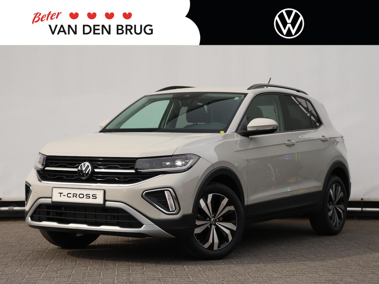 Volkswagen T-Cross - Life Edition 1.0 TSI 116 PK | Led Matrix | Keyless | App-Connect | Trekhaak | PDC | Camera - AutoWereld.nl