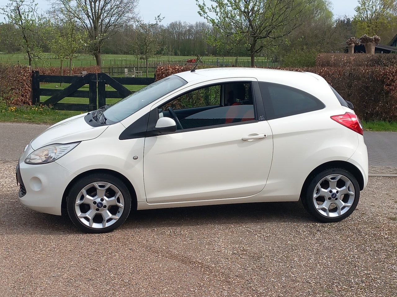 Ford Ka - 1.2 Titanium 167000KM! Airco! NW APK! - AutoWereld.nl