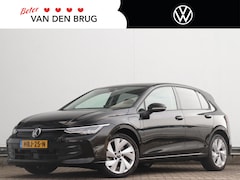 Volkswagen Golf - 1.5 204 pk DSG eHybrid Life Edition | Achteruitrijcamera | Stoelverwarming | Apple carplay
