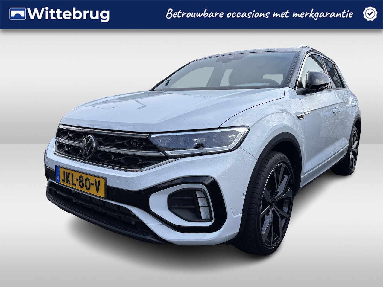 Volkswagen T-Roc - 1.5 TSI 150pk R-Line DSG Automaat Cockpit Pro / Panoramadak / Led Matrix / 19"LM Velgen / - AutoWereld.nl