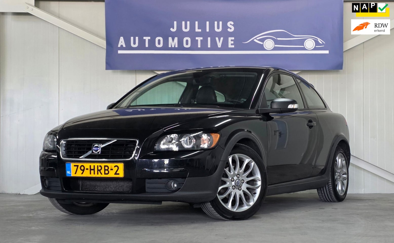 Volvo C30 - 1.8 Sport Leer CruiseControl Nieuwe APK Garantie Mooi! - AutoWereld.nl