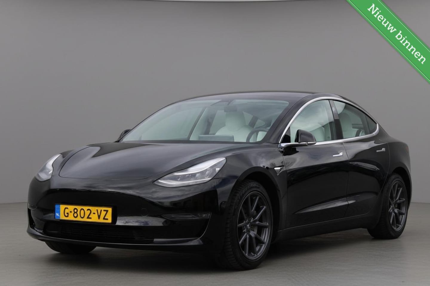 Tesla Model 3 - Long Range RWD Long Range AWD 75 kWh | Nette staat | SOH 92,2% - AutoWereld.nl