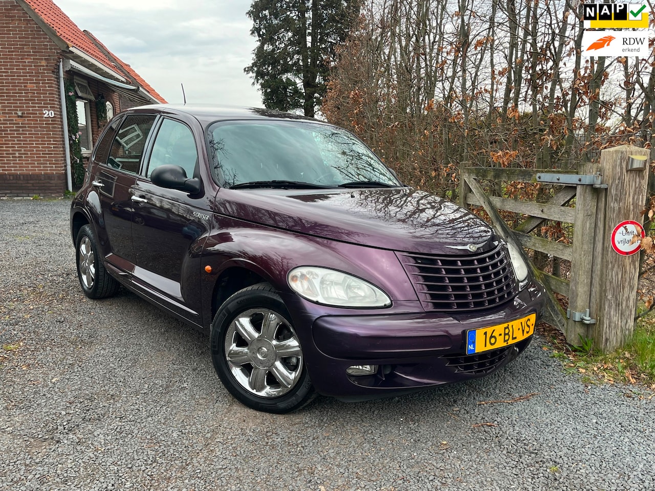 Chrysler PT Cruiser Custom Van - 2.0i Classic|AUTOMAAT|CUSTOM VAN|GRIJSKENTEKEN|AIRCO|LEDER|CHROME WHEELS - AutoWereld.nl