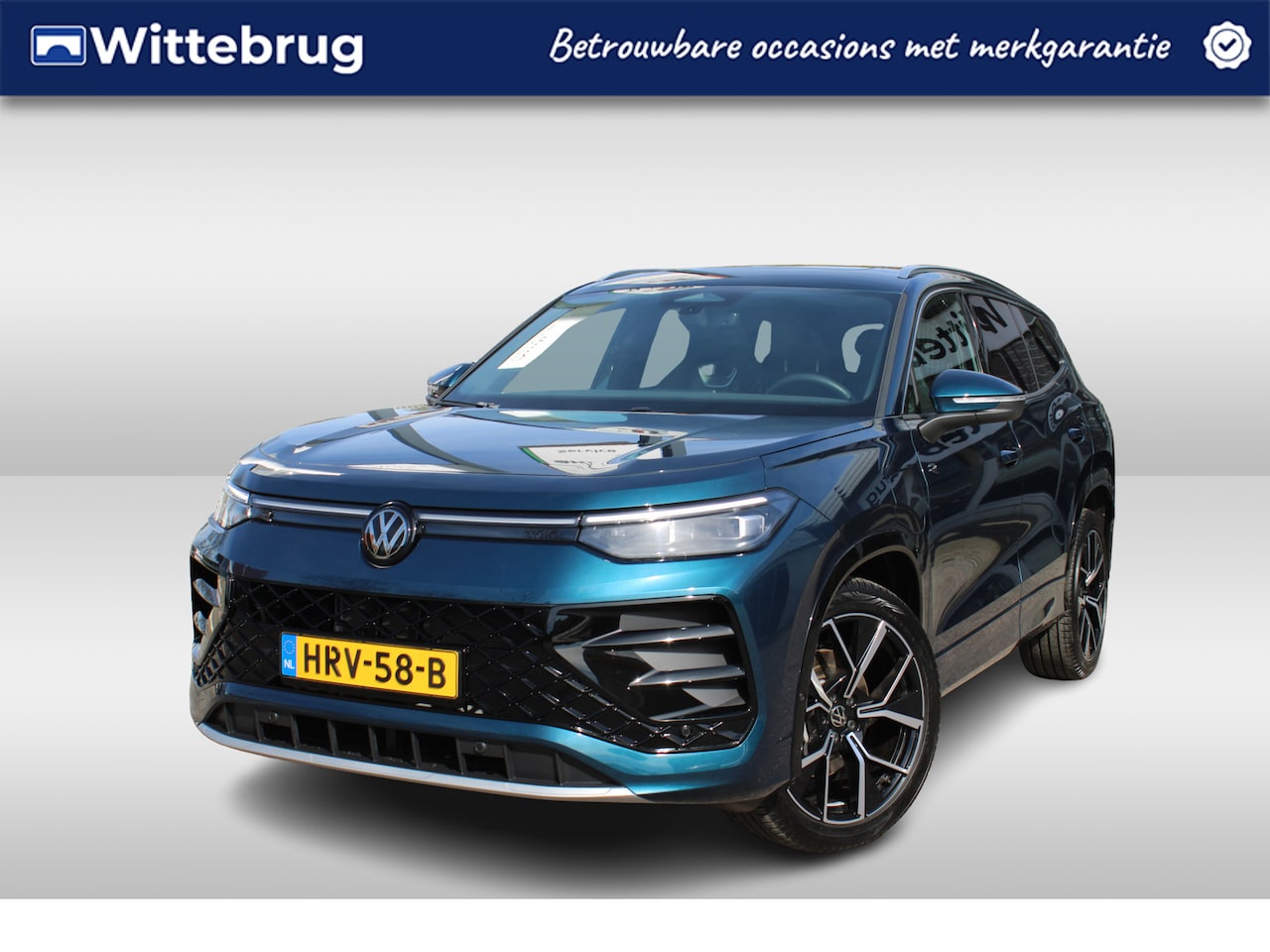 Volkswagen Tayron - 1.5 eHybrid 204pk R-Line Edition DSG Automaat / Panorama dak / Full Led / LM 20 inch / Nav - AutoWereld.nl