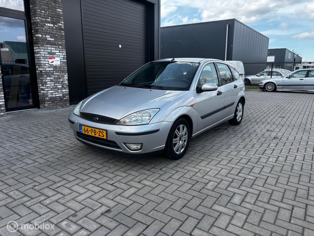 Ford Focus - 1.6-16V Futura 1.6-16V Futura Nieuwe APK - AutoWereld.nl