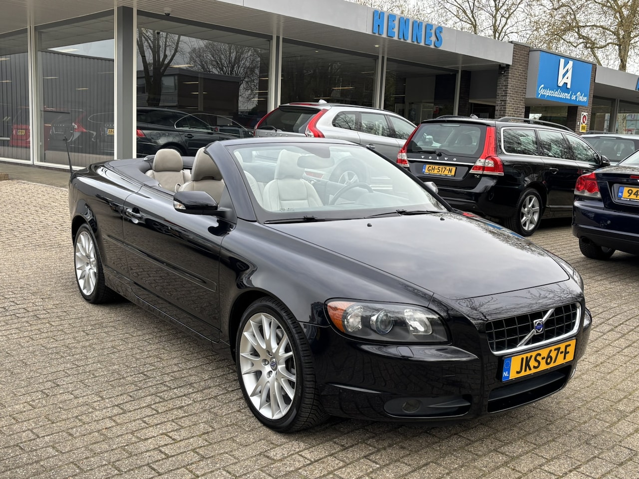 Volvo C70 Convertible - 2.4i 170pk Summum Dynaudio - AutoWereld.nl