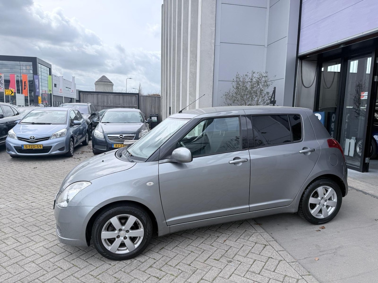 Suzuki Swift - 1.3 GLS AIRCO! NETTE AUTO! INRUIL MOGELIJK! - AutoWereld.nl