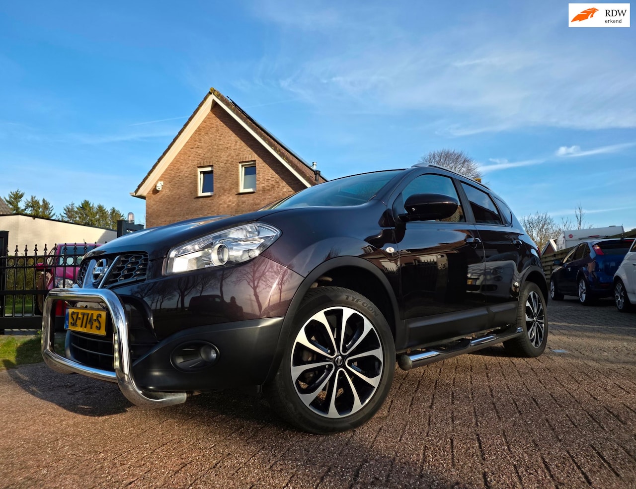 Nissan Qashqai - 2.0 Connect Edition 2.0 Connect Edition, Pano, Cruise, LED, Bullbar, Sidebars - AutoWereld.nl