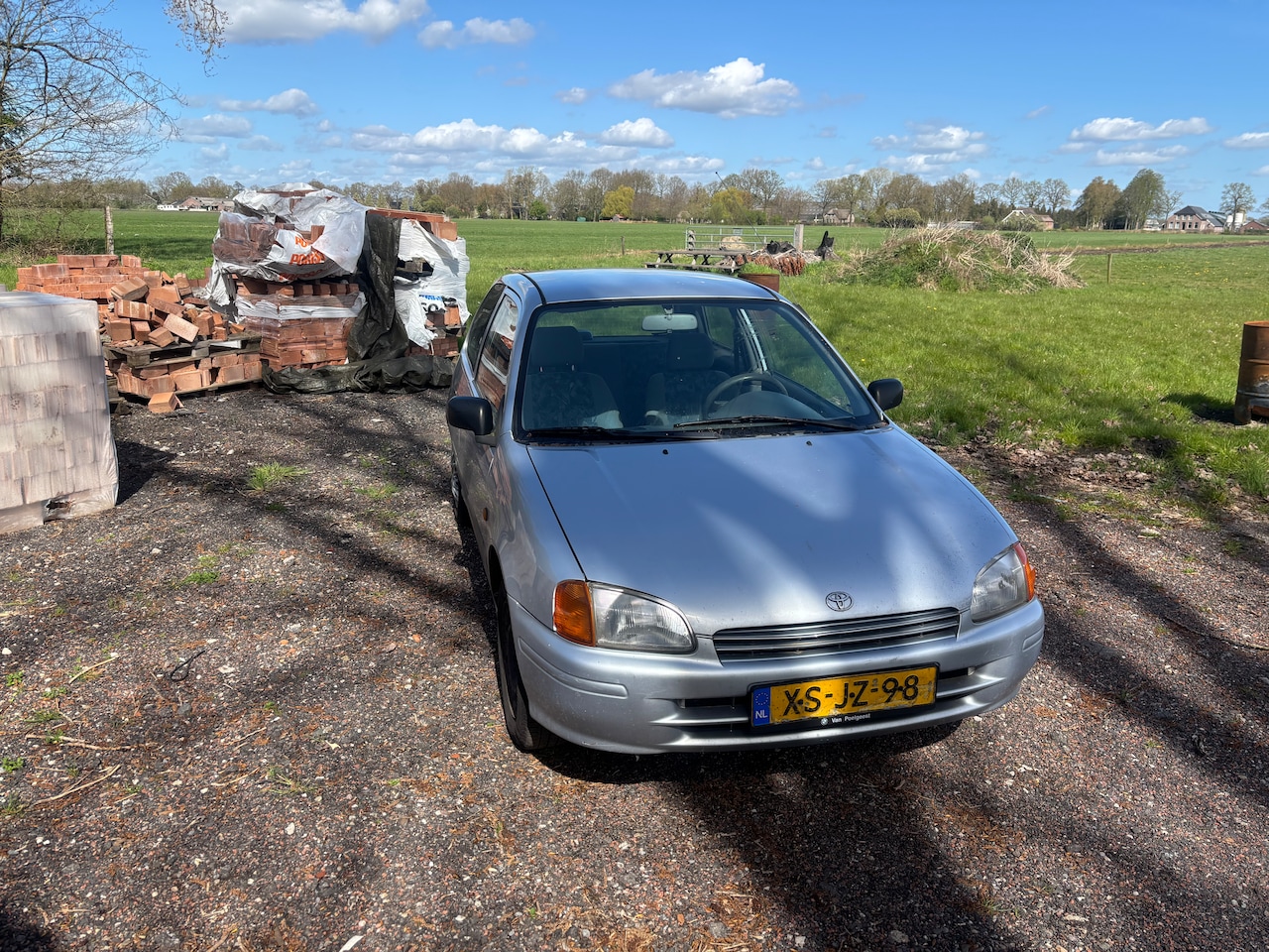 Toyota Starlet - 1.3-16V - AutoWereld.nl