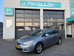 Opel Astra Sports Tourer - 1.4 Turbo Cosmo