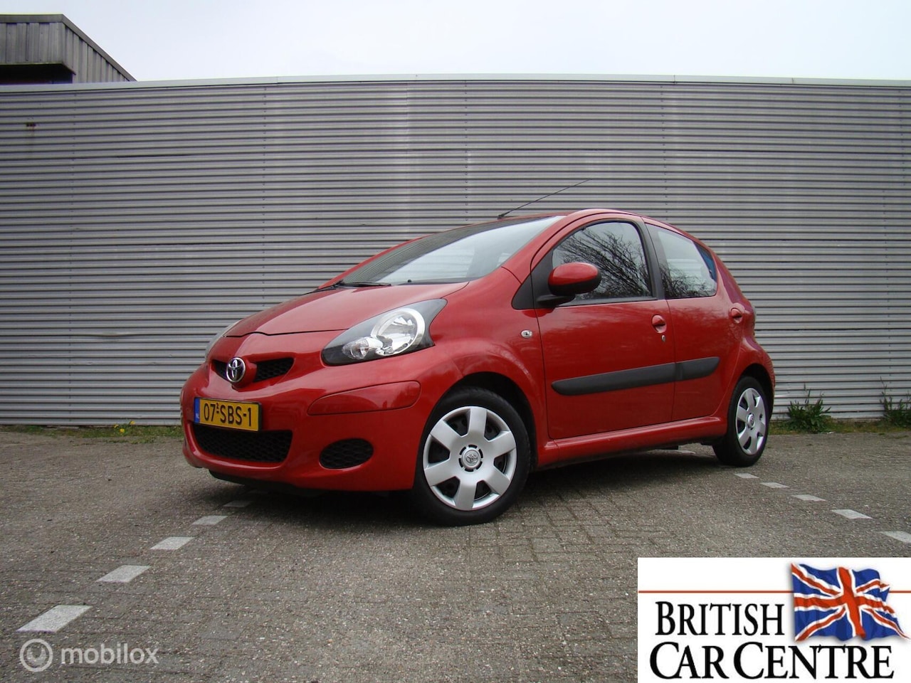 Toyota Aygo - 1.0-12V Dynamic Navigator 1.0-12V Dynamic Navigator - AutoWereld.nl