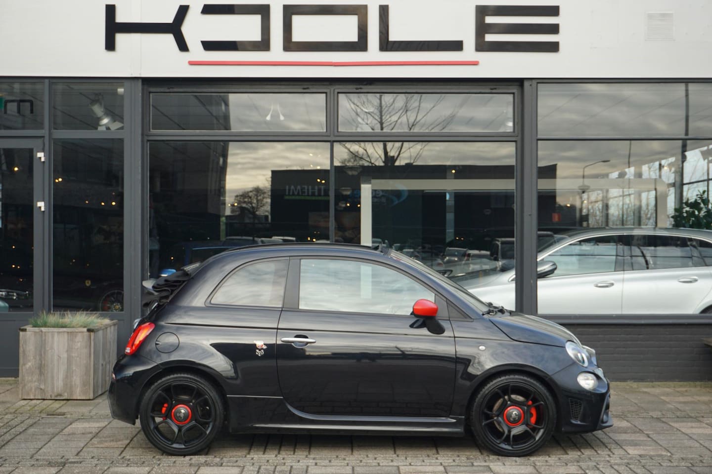 Fiat 500 Abarth - 1.4 T-Jet Turismo | Carplay | Facelift - AutoWereld.nl