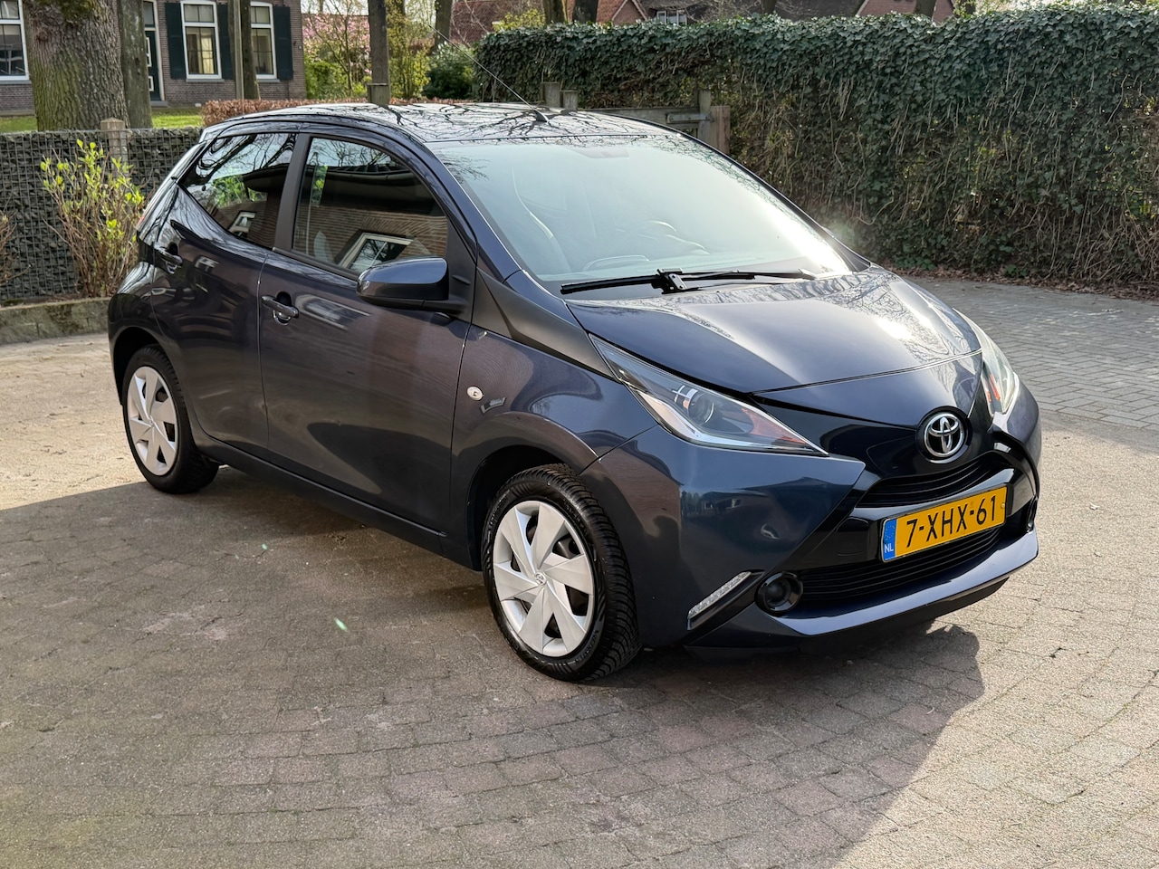 Toyota Aygo - 1.0 VVT-i x-play - AutoWereld.nl