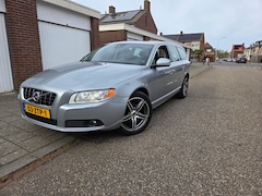 Volvo V70 - 1.6 T4 Summum