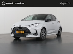 Toyota Yaris - 1.5 Hybrid GR Sport | Navigatie | Parkeercamera | Stoelverwarming | HUD | Keyless Entry/Go