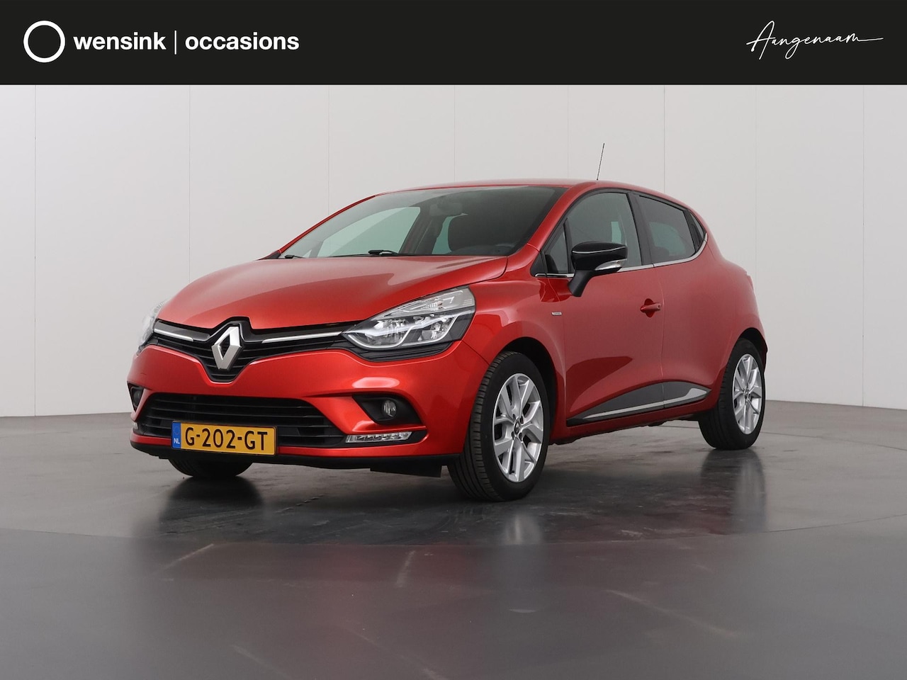 Renault Clio - 0.9 TCe Limited | Navigatie | Airco | Parkeersensoren | Cruise Control | Apple Carplay/And - AutoWereld.nl