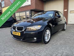 BMW 3-serie - 318i Luxury Line NAVI*LEDER*CRUISE