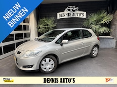 Toyota Auris - 1.6-16V Sol