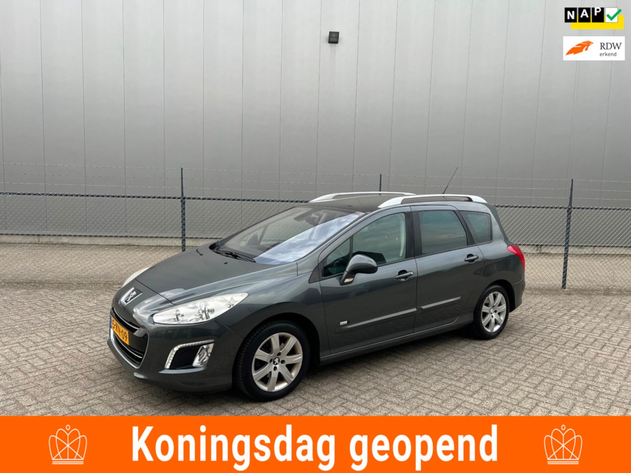 Peugeot 308 SW - 1.6 e-HDi Style l Eerste eigenaar l Nieuwe APK l NAP-Logisch l Dealer Onderhouden - AutoWereld.nl