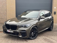 BMW X5 - XDrive45e M Pakket | B&W | Laser | Pano | HUD | 360 | DriveAssist | Individuel 50Jahre Edi