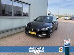 SEAT Leon - 1.5 TSi 150pk FR Launch Edition CAMERA/KEYLESS/CARPLAY/ADAPT/CRUISE/PDC/18INCH