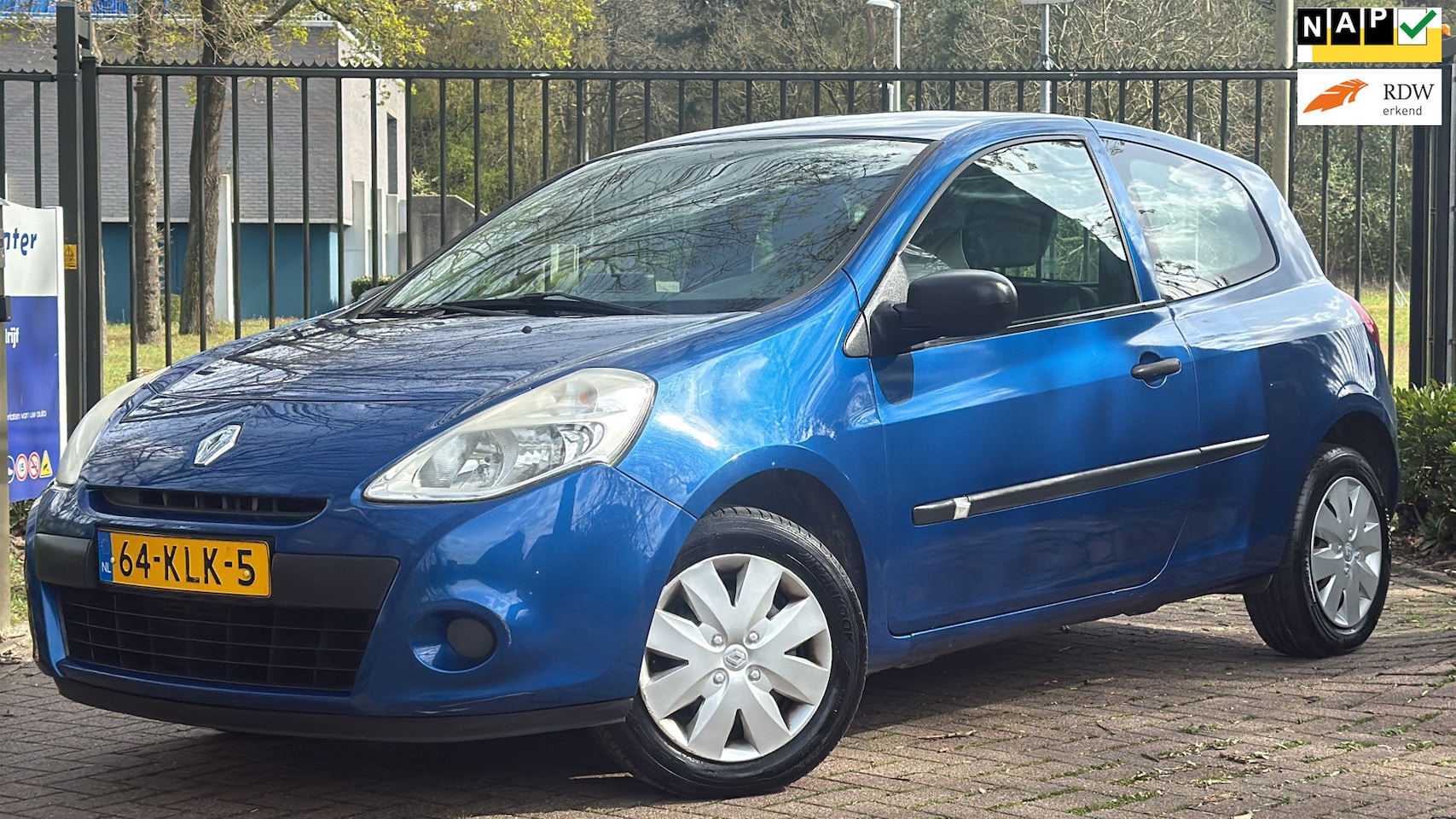 Renault Clio - 1.2 TCe Special Line 1.2 TCe Special Line - AutoWereld.nl