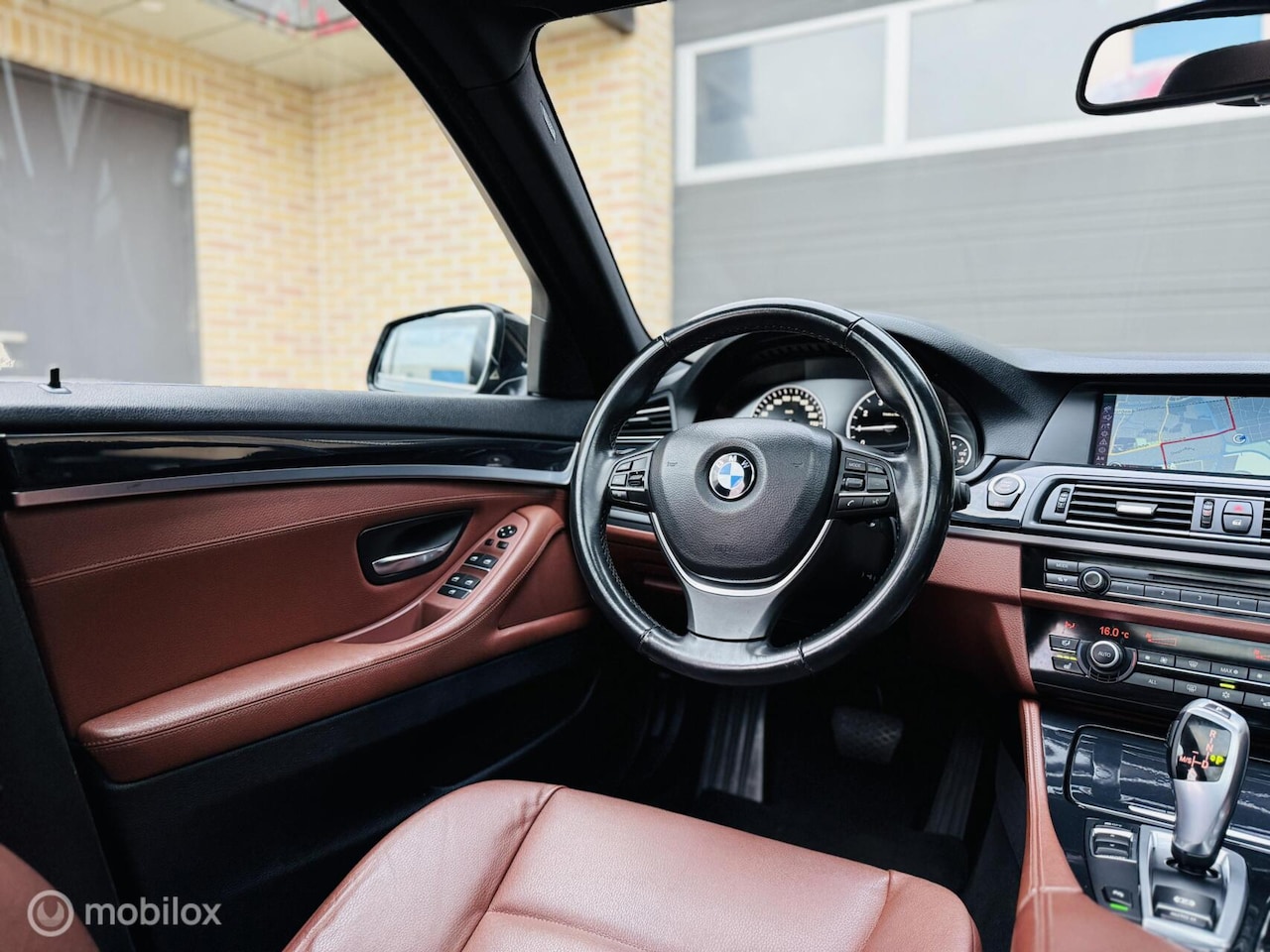 BMW 5-serie Touring - 528i High Executive|Automaat|Opendak|NAP - AutoWereld.nl