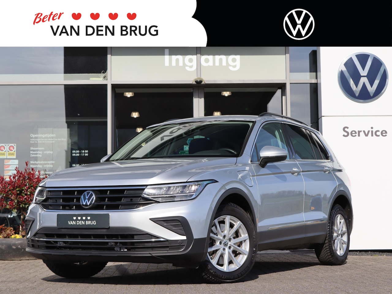 Volkswagen Tiguan - 1.4 TSI 245 pk DSG eHybrid Life | Navigatie | ACC | LED | App Connect | Stoel + Stuurverwa - AutoWereld.nl
