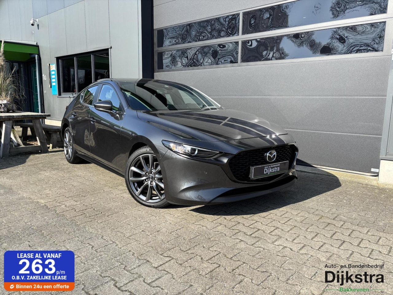 Mazda 3 - 2.0 e-SkyActiv-G M Hybrid 122 Luxury AppleCarPlay/ AndroidAuto/ Stuurwielverwarming/ Stoel - AutoWereld.nl