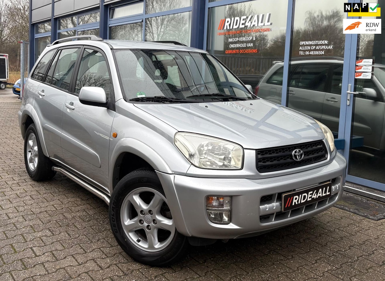 Toyota RAV4 - 2.0-16V VVT-i Sol/4x4/TREKHAAK/NAP - AutoWereld.nl