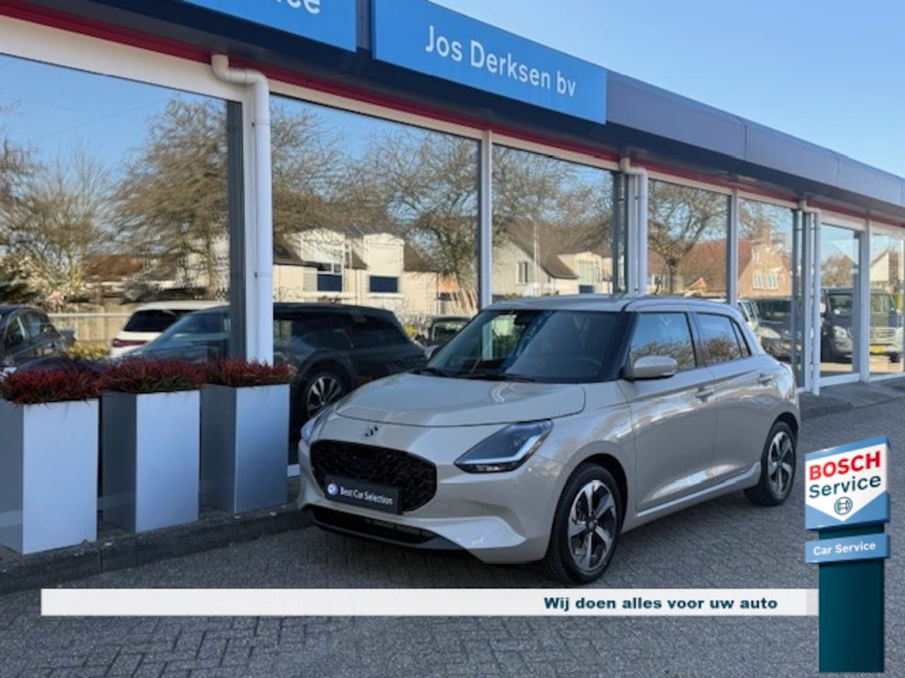 Suzuki Swift - 1.2 Style Smart Hybrid - Navi | Camera | CarPlay | Stoelverw. | Dodehoek | Climat - AutoWereld.nl