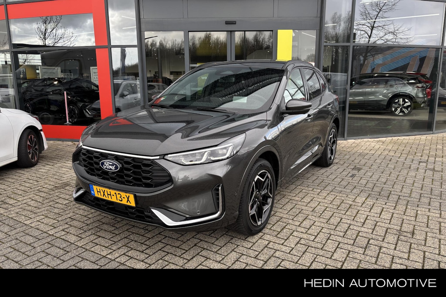 Ford Kuga - 2.5 PHEV ST-Line X Automatische inklapbaar trekhaak | full option | 1e eigenaar - AutoWereld.nl
