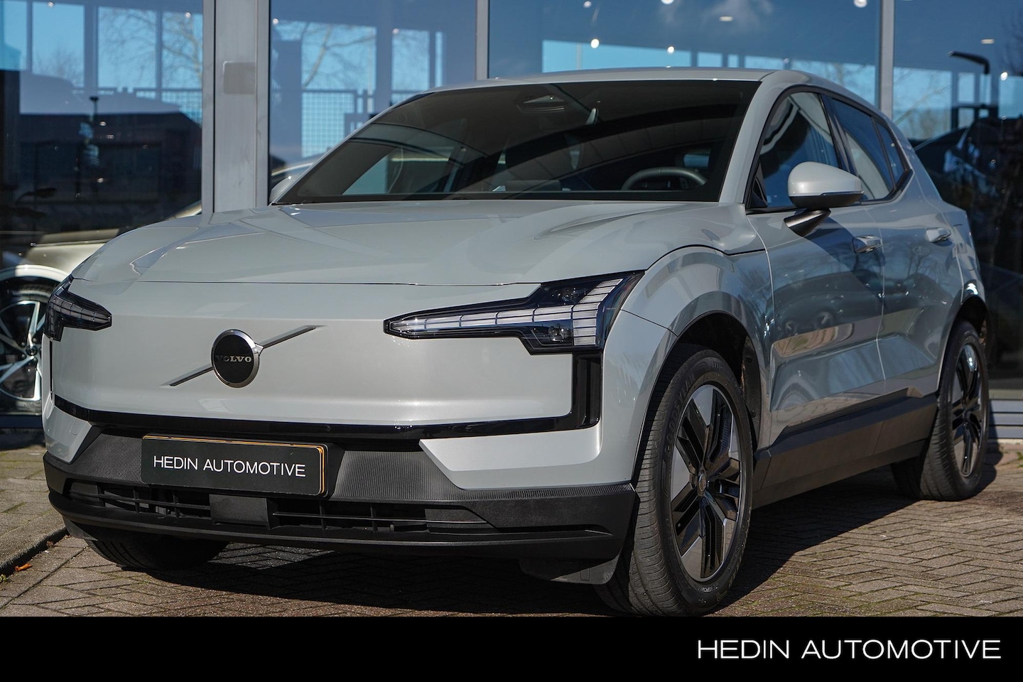 Volvo EX30 - Single Motor Core 51 kWh | Automaat | Adaptive Cruise Control | Stoel & Stuurverwarming | - AutoWereld.nl