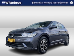 Volkswagen Polo - 1.0 TSI Life / Carplay / Airco / Parkeer sensoren / 15'' LMV