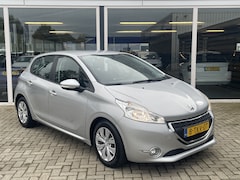 Peugeot 208 - 1.6 e-HDi Blue Lease Airco / Navi / Trekhaak