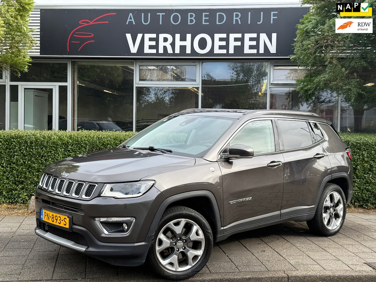 Jeep Compass - 1.4 MultiAir Opening Edition 4x4 - AUTOMAAT - APPLE CARPLAY - BEATS AUDIO - LANE ASSIST ! - AutoWereld.nl