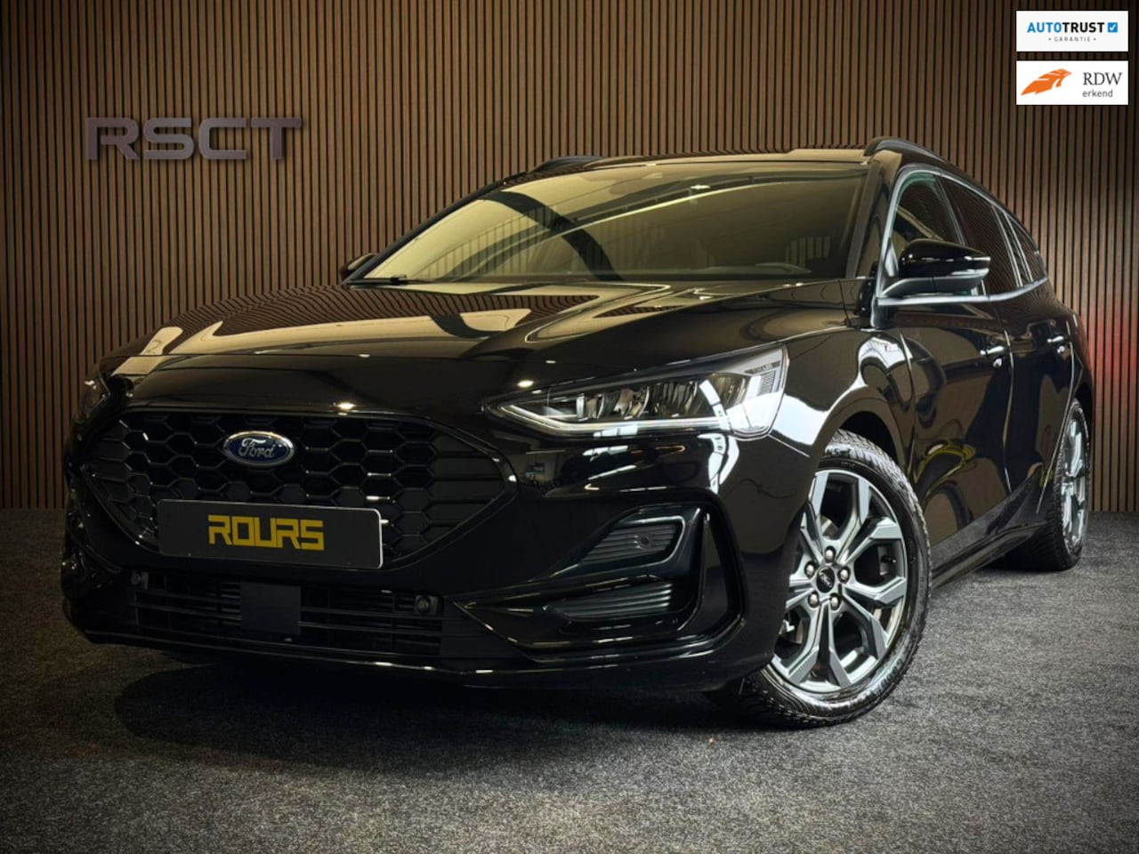 Ford Focus - 1.0 Ecoboost Hybrid ST-Line|ACC|Lane|Blindspot|Camera - AutoWereld.nl