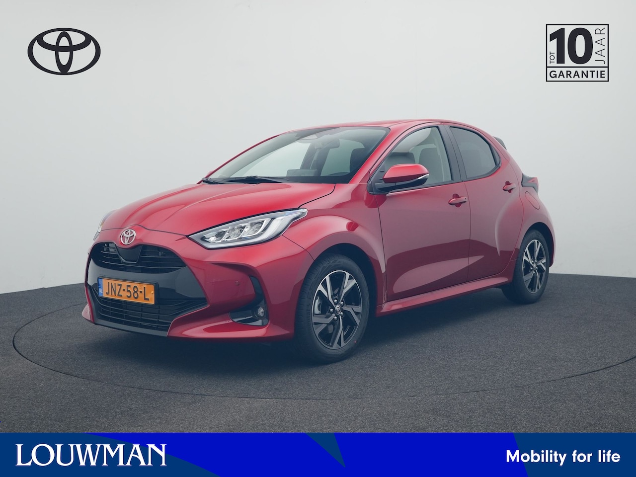 Toyota Yaris - 1.5 Hybrid 115 Dynamic | Comfort pakket | Stoel- en stuurverwarming | - AutoWereld.nl