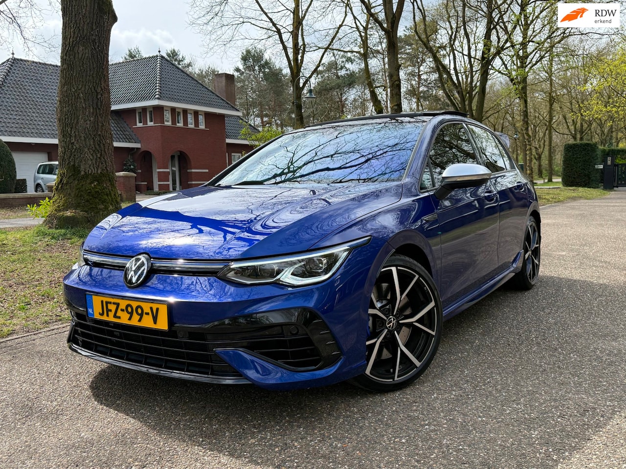 Volkswagen Golf - 2.0 TSI R 4Motion/Akra/Drift/HUD/HK/Stage2/Leer/Full - AutoWereld.nl