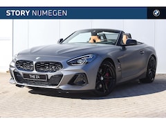 BMW Z4 Roadster - sDrive30i Automaat / Achteruitrijcamera / Comfort Access / Stuurverwarming / Adaptieve LED