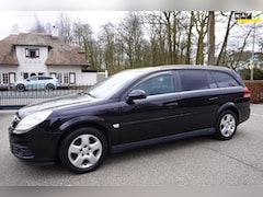 Opel Vectra Wagon - 1.8-16V Business Airco Navi Trekhaak