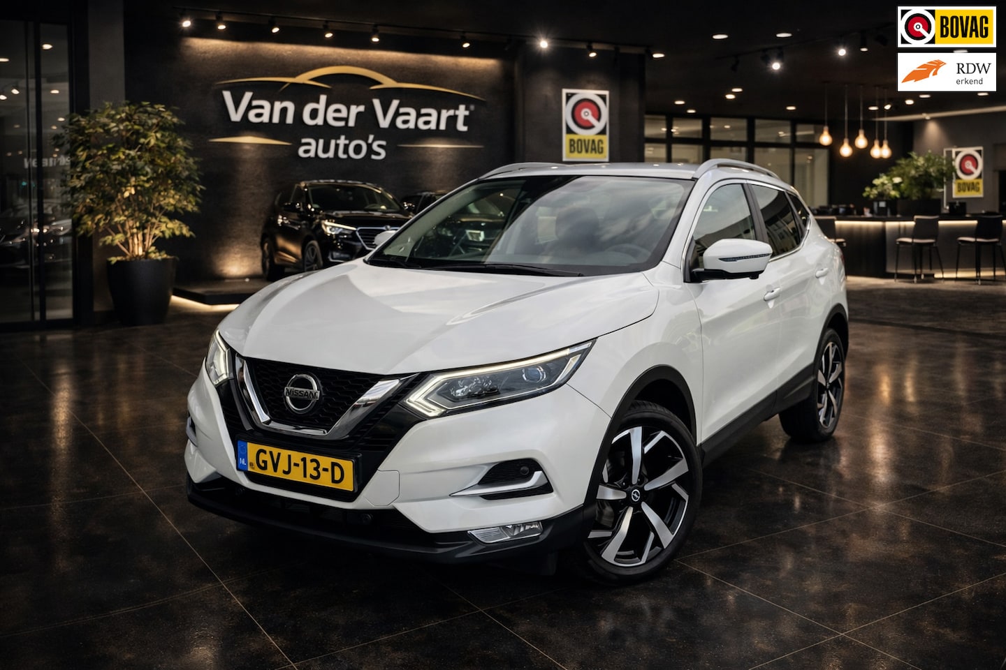 Nissan Qashqai - 1.3 DIG-T Tekna AUTOMAAT LEDER NAVI 360CAMERA - AutoWereld.nl