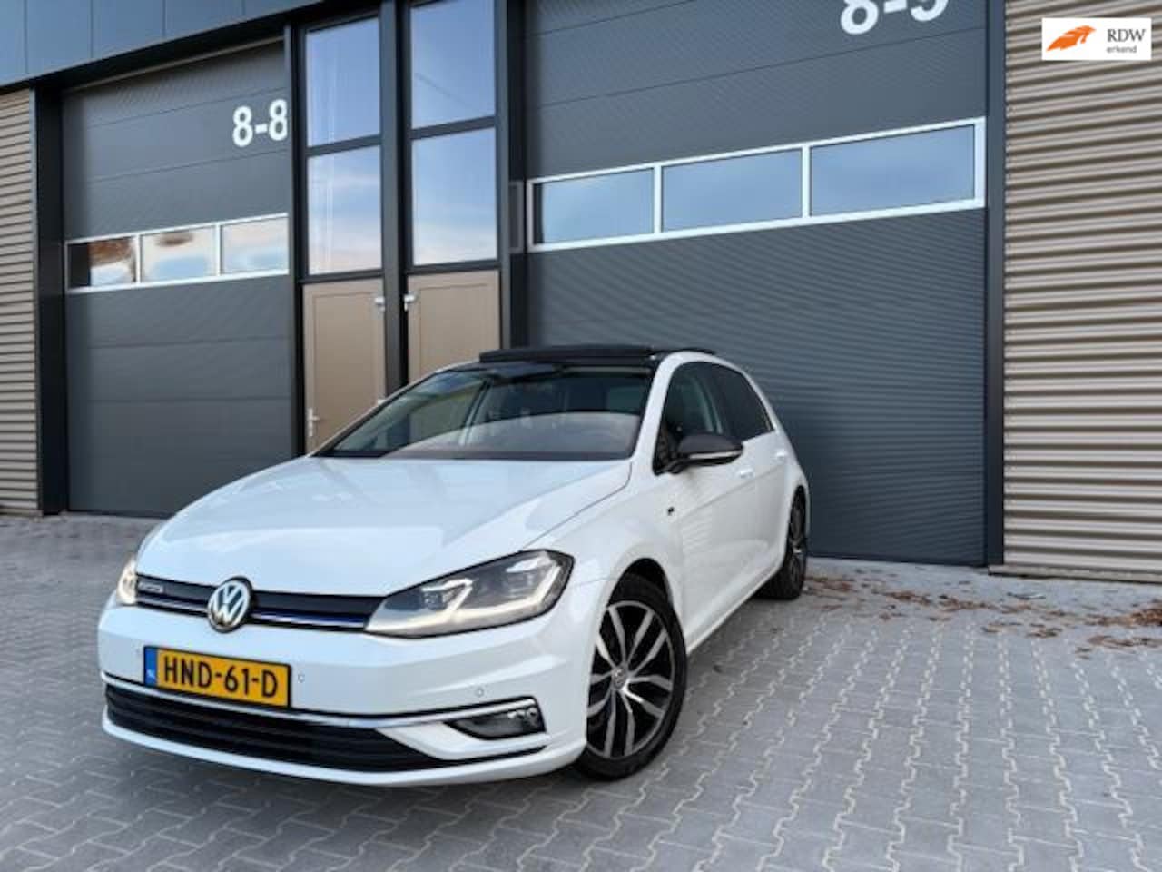 Volkswagen Golf - 1.5 TSI |Pano| Virtual| LED| DSG| Camera| ACC| PDC| DAB - AutoWereld.nl